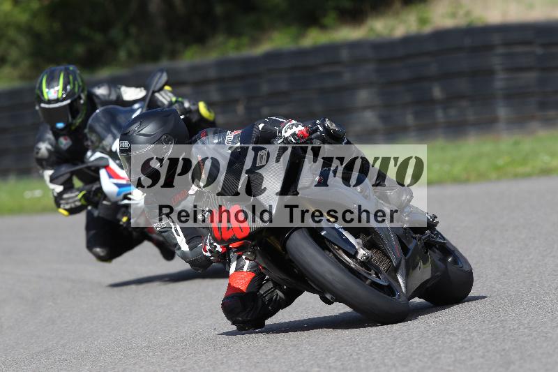 /Archiv-2022/62 09.09.2022 Speer Racing ADR/RSE/128